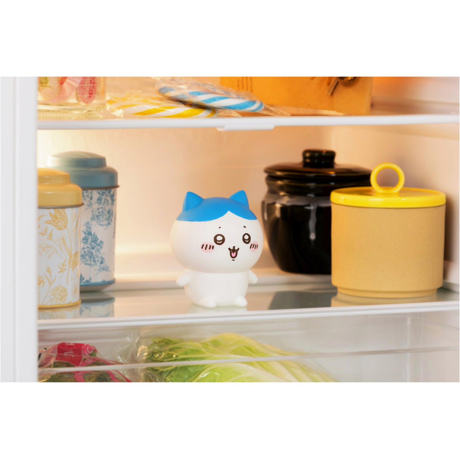 ちいかわ 冷蔵庫のちいかわ（ハチワレ） | ちいかわマーケット 公式