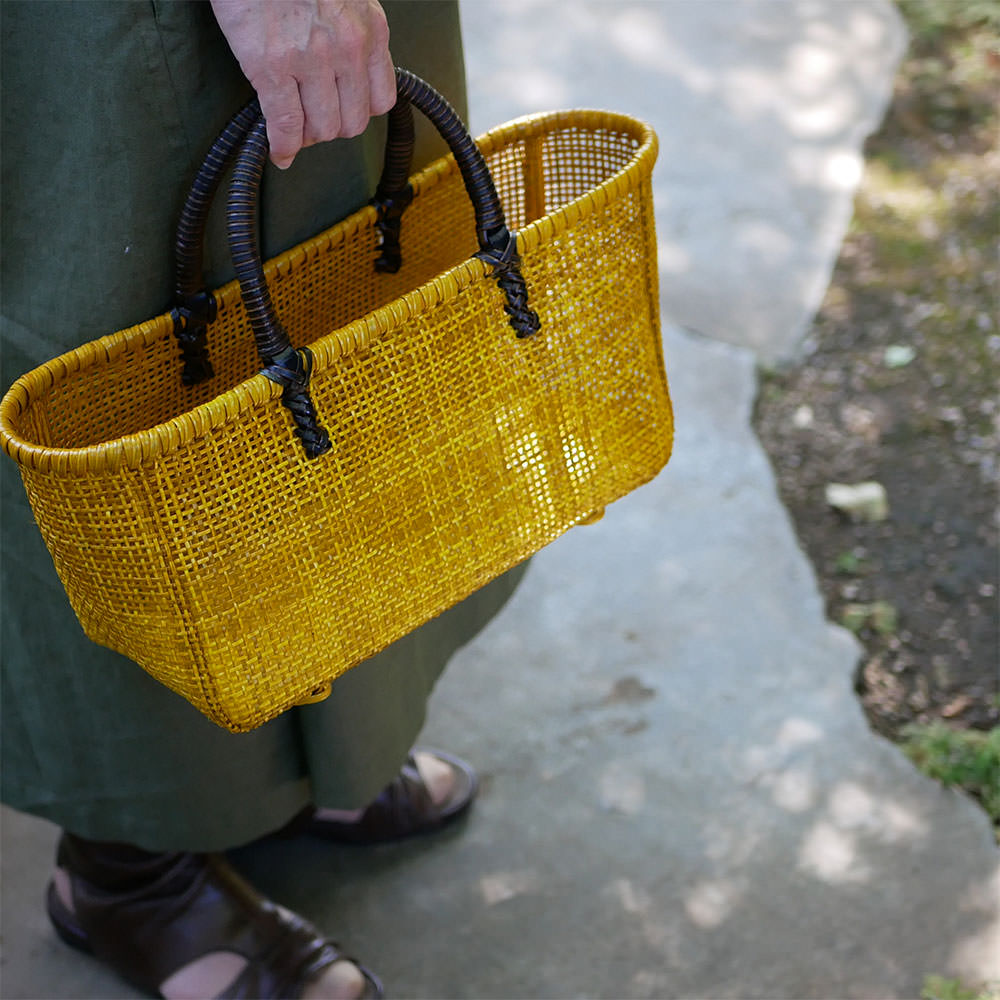 籐四ツ目編み横長バッグ | 竹巧彩 | 公式ウェブサイトｰ竹のバッグ