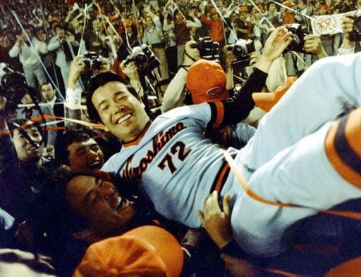 img_e203cfada1325ac85c1cf2ec8d