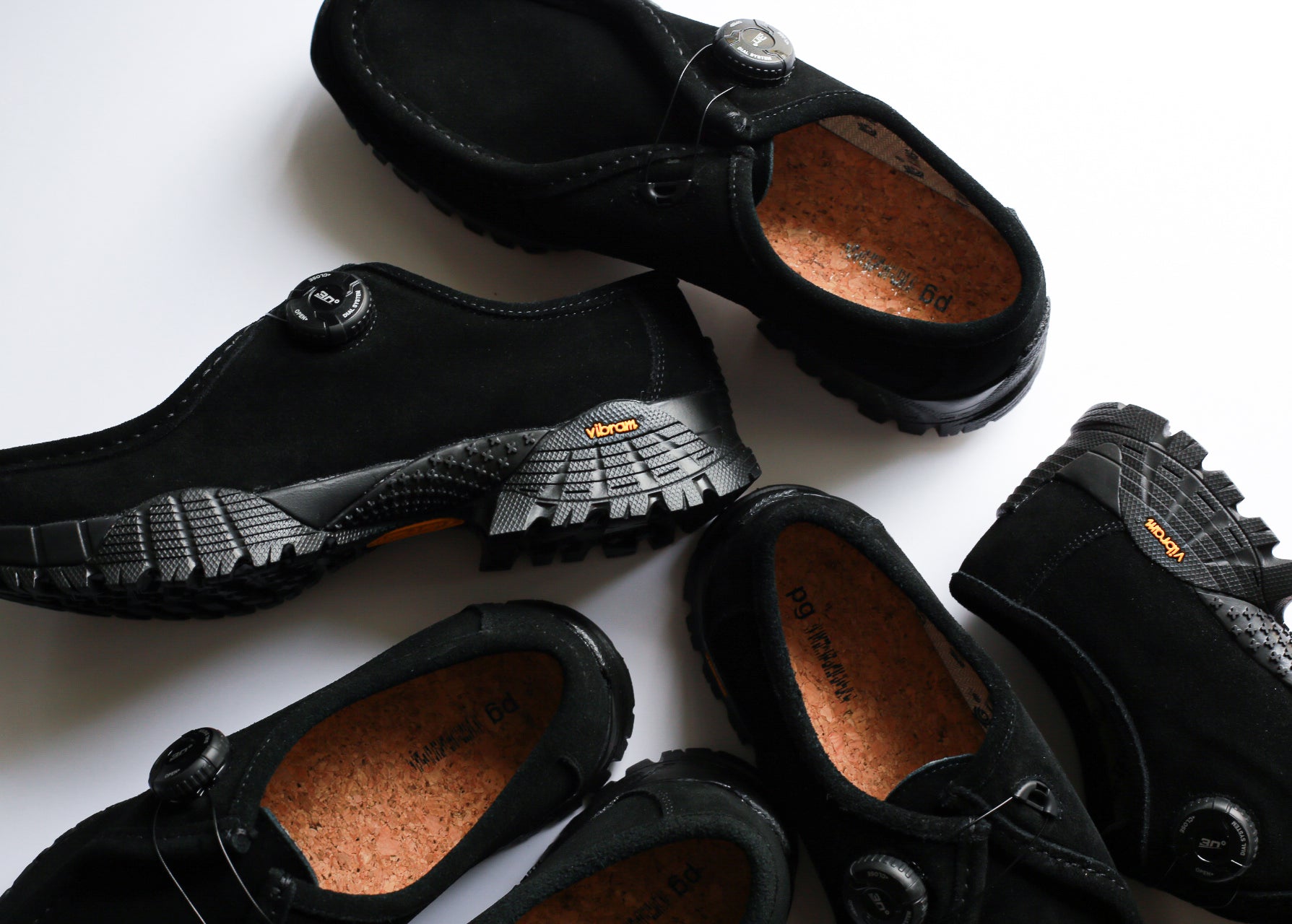 pg KNOCK 2 / BLACK – Chum!