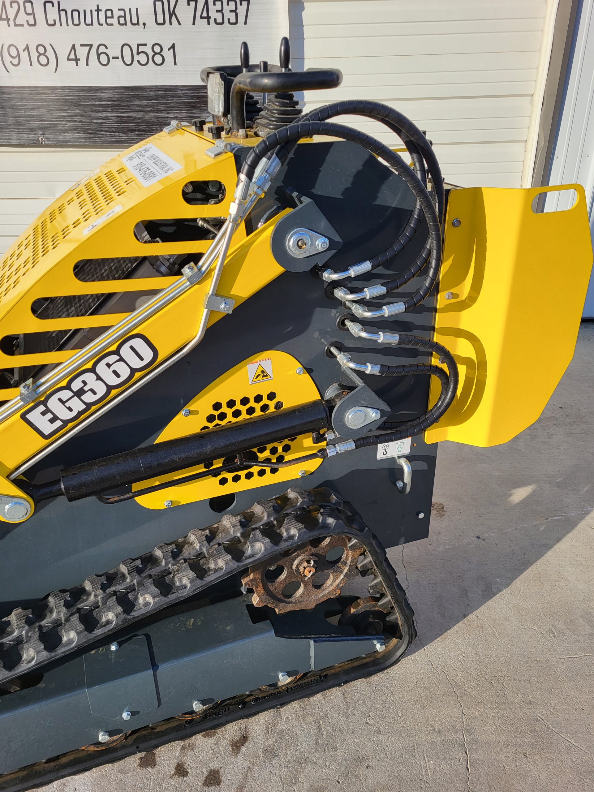 EGN EG360 Mini Skid Steer - chuppindustrial