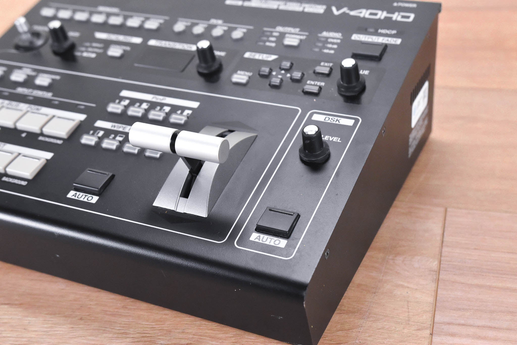 Roland V-40HD Multi-Format Video Switcher NO POWER SUPPLY CG000CR