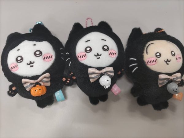 10/25～店頭でも発売！ハロウィンぽさ満点ちいかわマスコット｜シティ