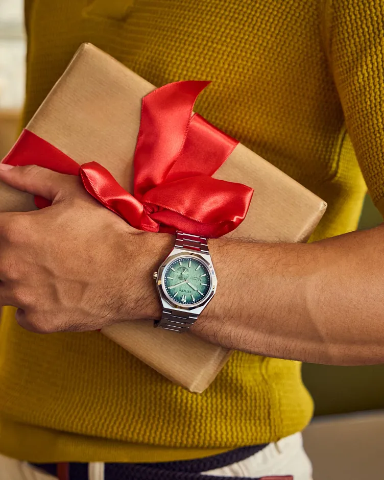 Zenshin 60 Mechanical Green Dial Super Titanium Bracelet NK5020