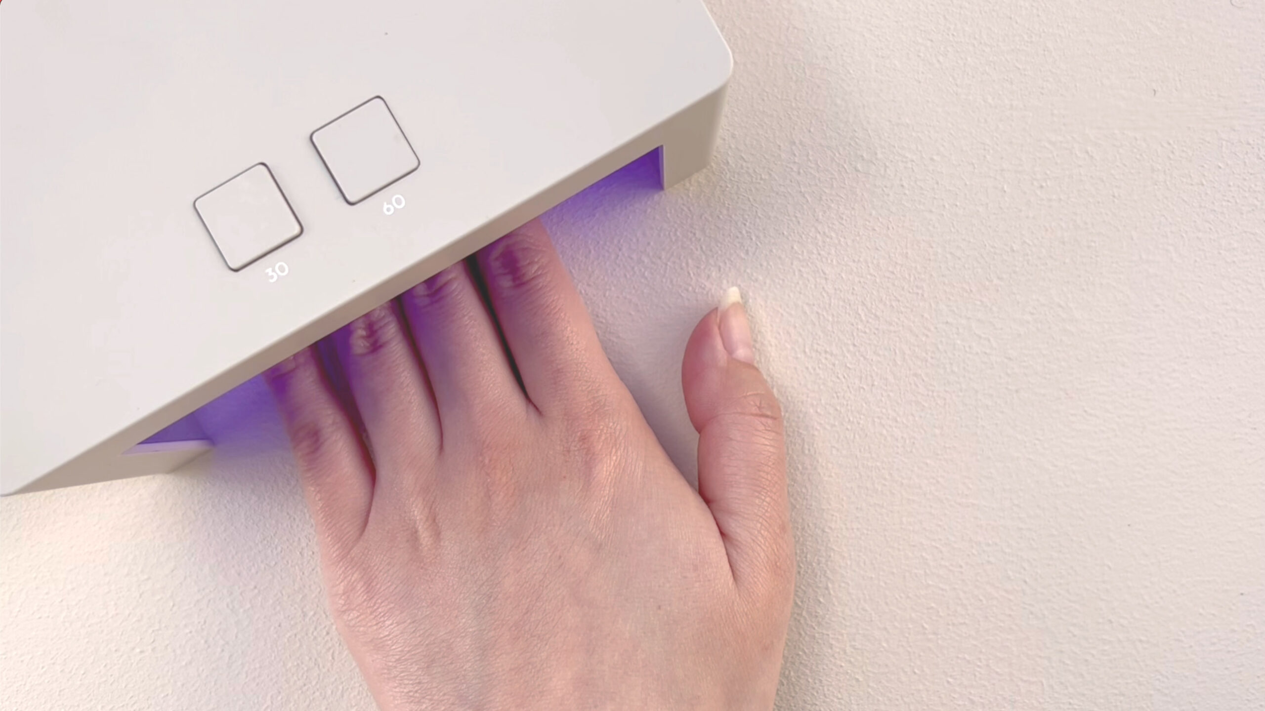 ジェルネイルの塗り方｜cirila（シリラ）公式cirila（シリラ）公式