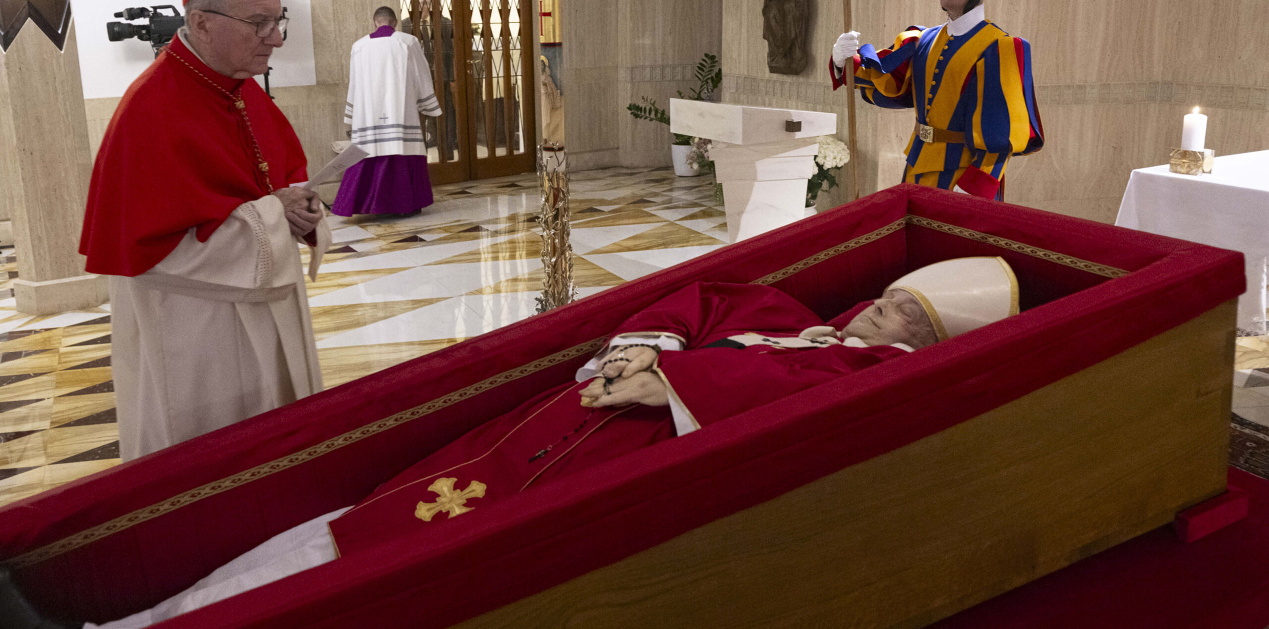 教皇葬儀ミサは4月26日に 遺体の公開23日から25日 | カトリック