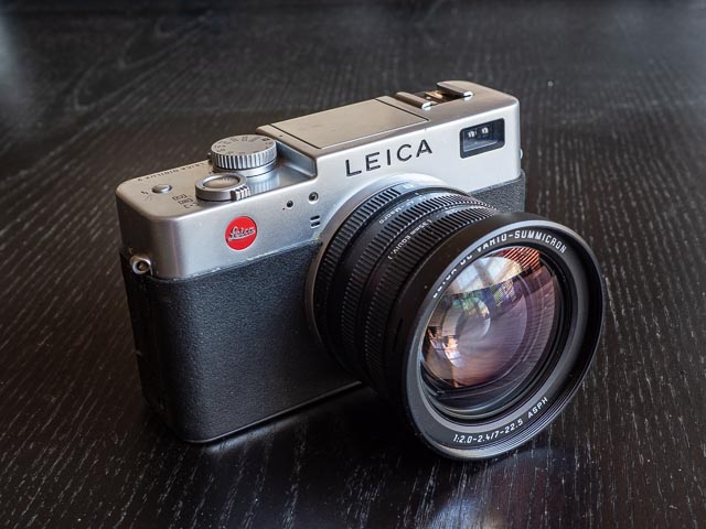 Leica Digilux 2 - Classic digital - Christopher J Osborne