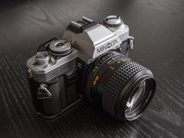 Minolta MD Rokkor 85mm f/2.0 - Minolta MD lenses - Classic lenses