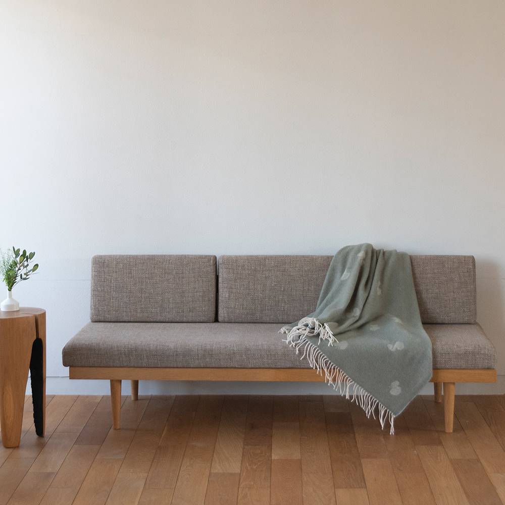 KLIPPAN × mina perhonen｜ウールスローブランケット CHOUCHO COMFOTA