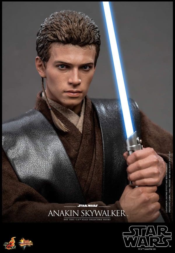 Attack Of The Clones Anakin Skywalker Sixth Scale Figure – Comic
