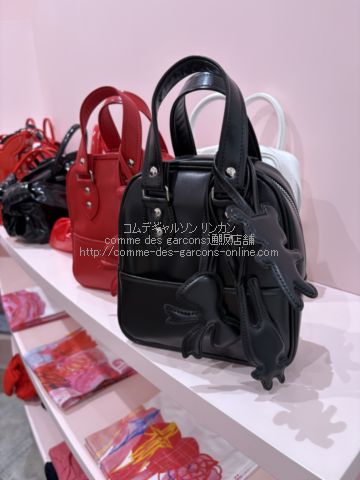 コムデギャルソンガール 3種のチャーム付 ミニバッグ-25AW