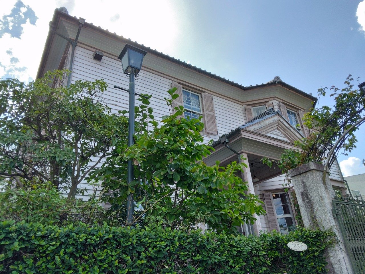 東山手・南山手エリア】版画家・田川憲の作品と文章で巡る長崎の街