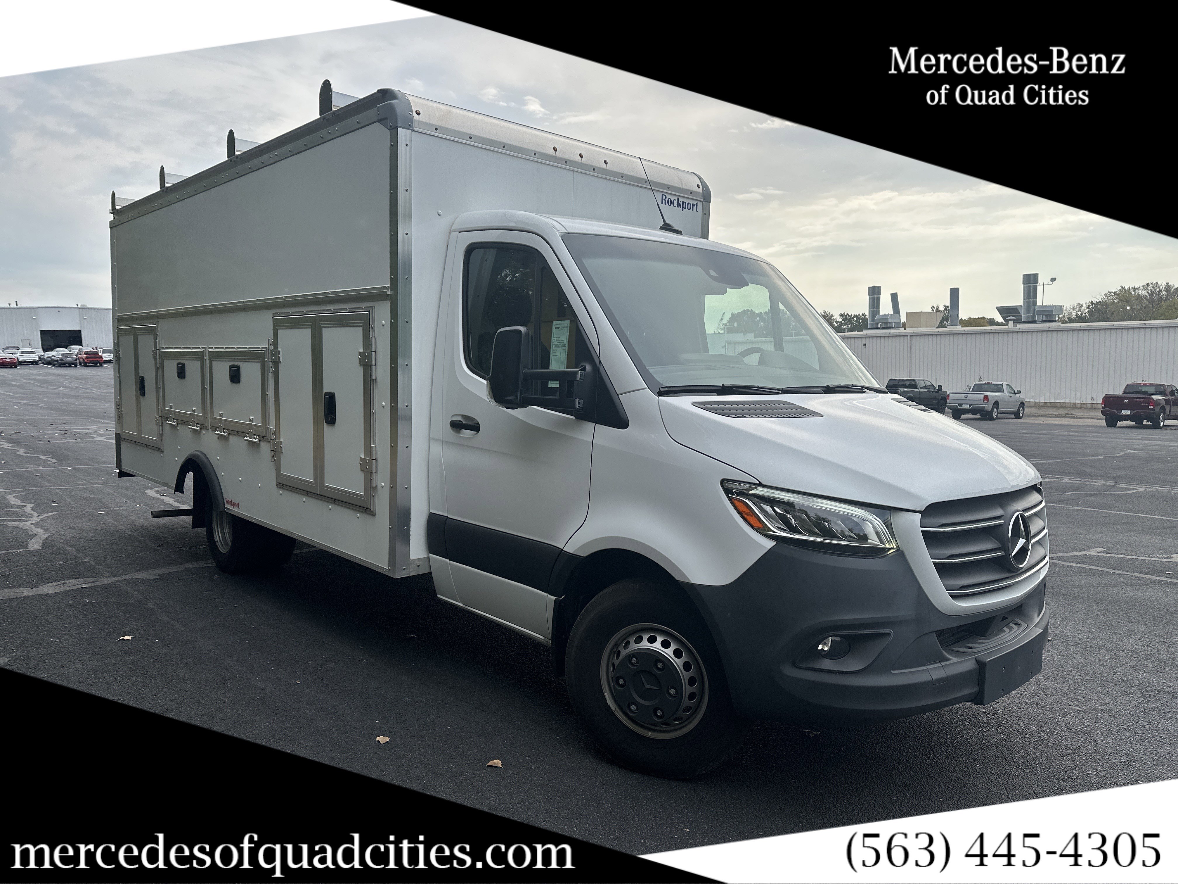 New Arctic White 2023 Mercedes-Benz Sprinter Cab Chassis Cab