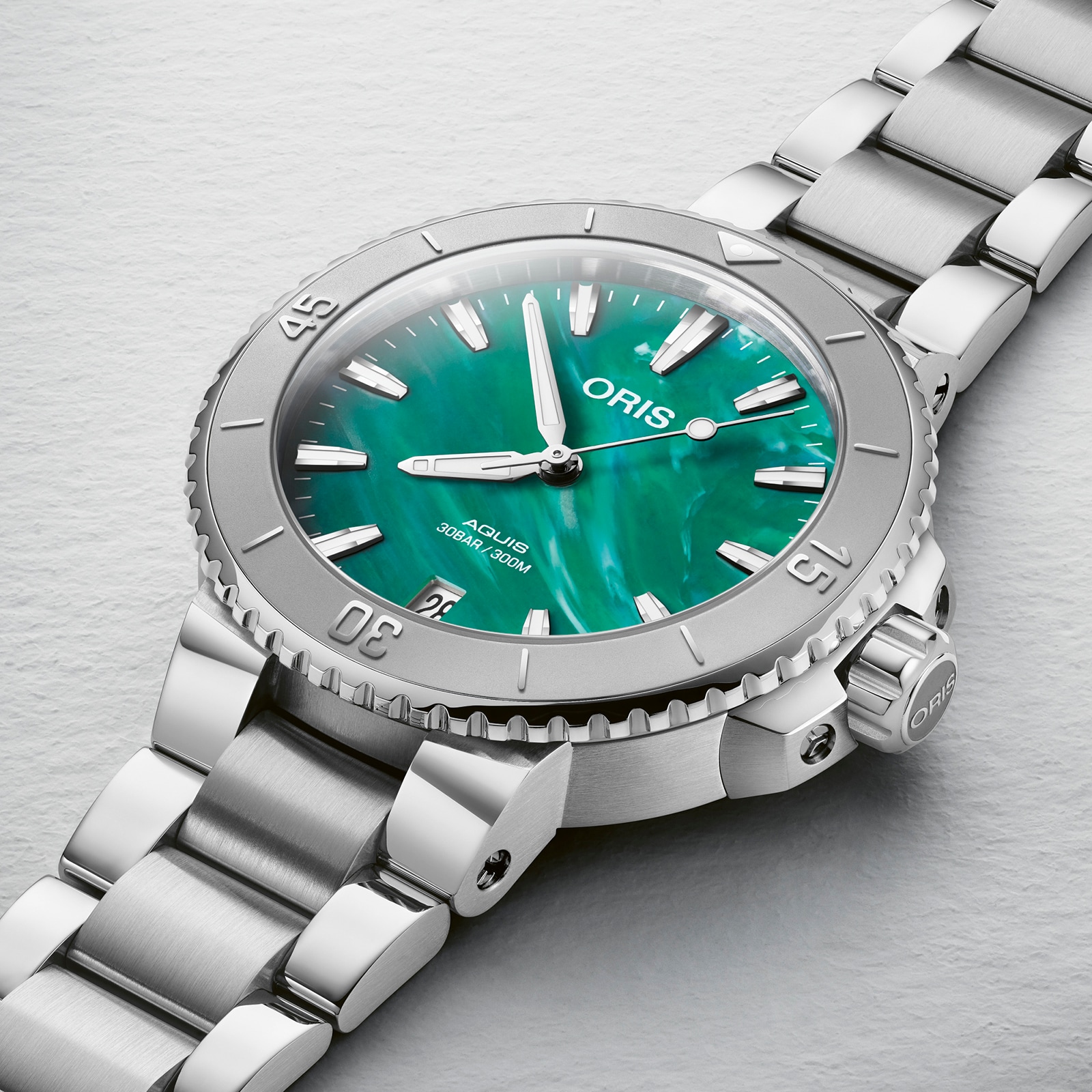 Oris Bracenet Aquis Date 36.5mm 01 733 7770 4137-07 8 18 05P | Mayors