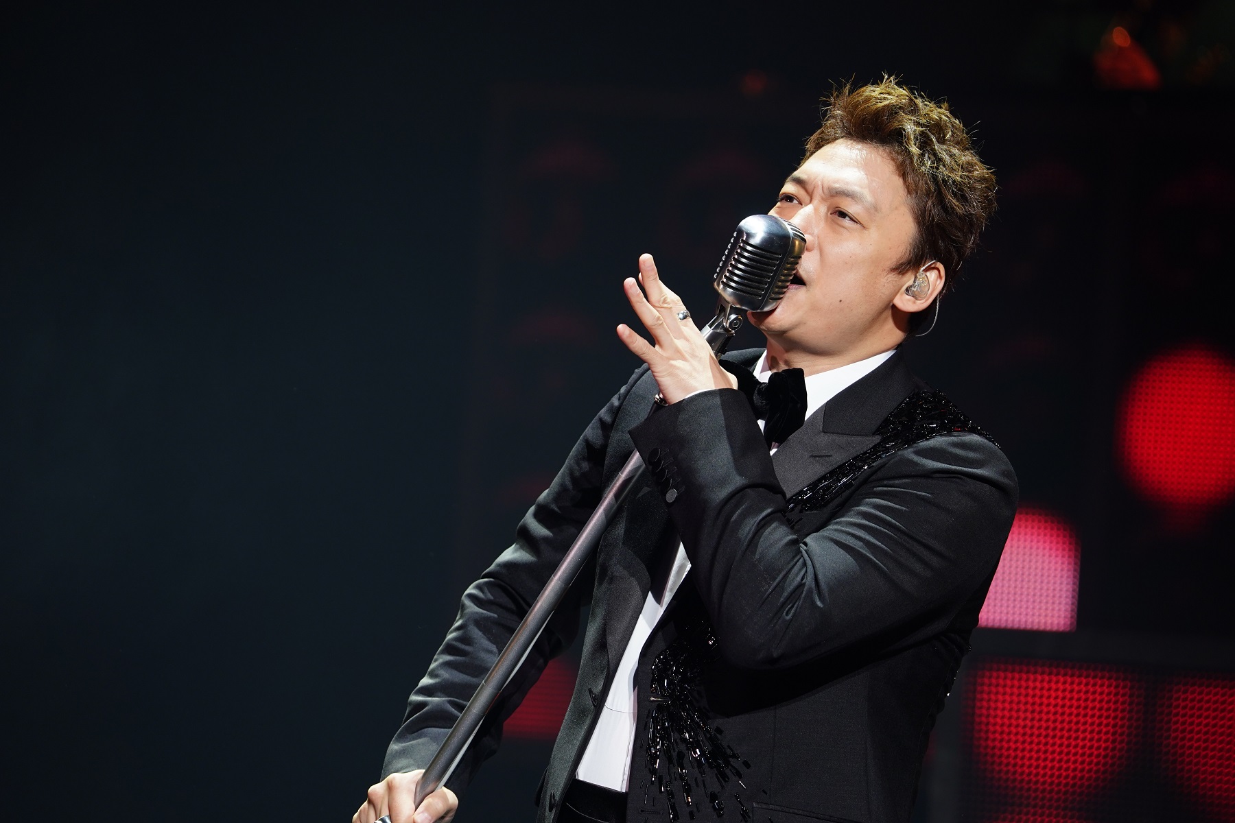 香取慎吾 二〇二二年 四月特別公演 東京SNGゲネプロ開催！ | 新しい地図