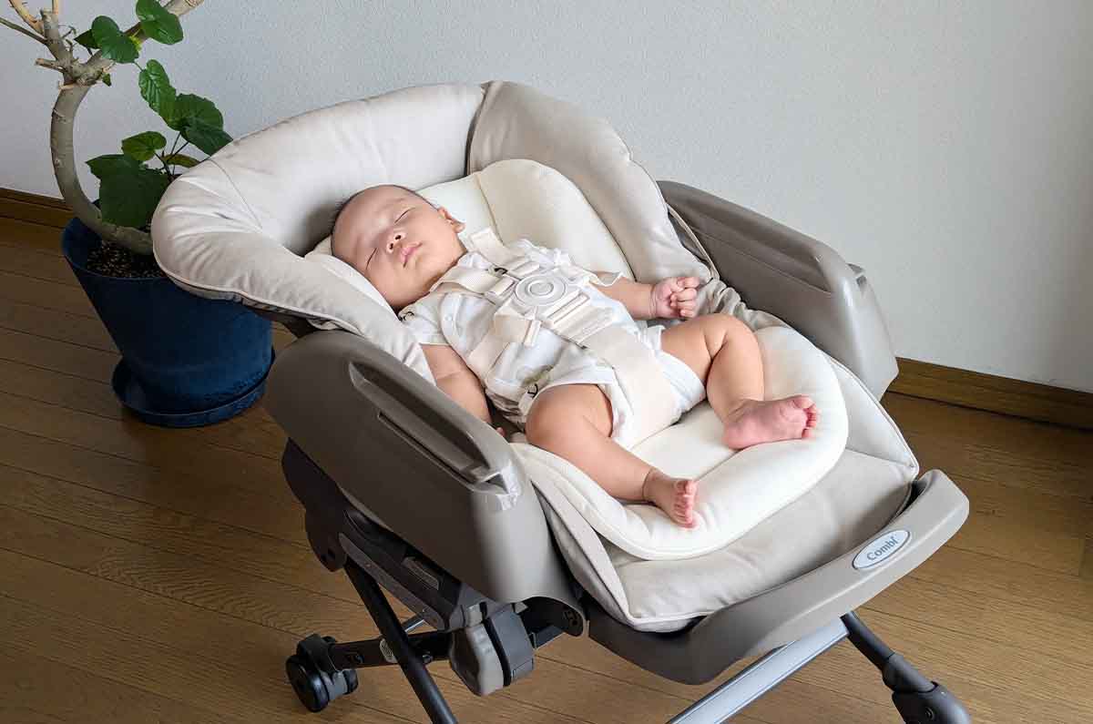 コンビのネムリラを実機レビュー！オートスウィングで寝てくれるか検証