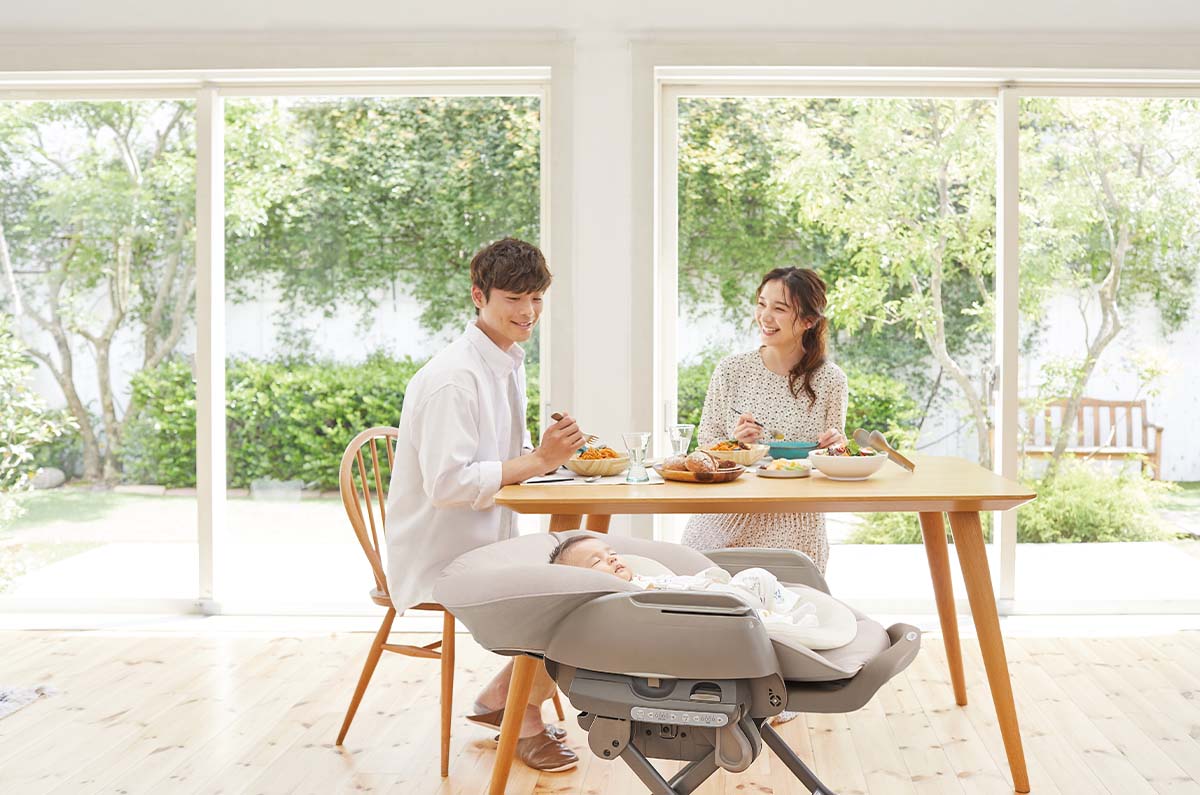 コンビのネムリラを実機レビュー！オートスウィングで寝てくれるか検証