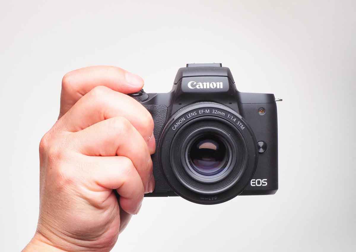 キヤノン「EOS Kiss M2」をプロが実写レビュー！ 子どもを綺麗に撮れる