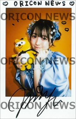 CUTIE STREET 各メンバーの直筆サインチェキ | オリコンニュース