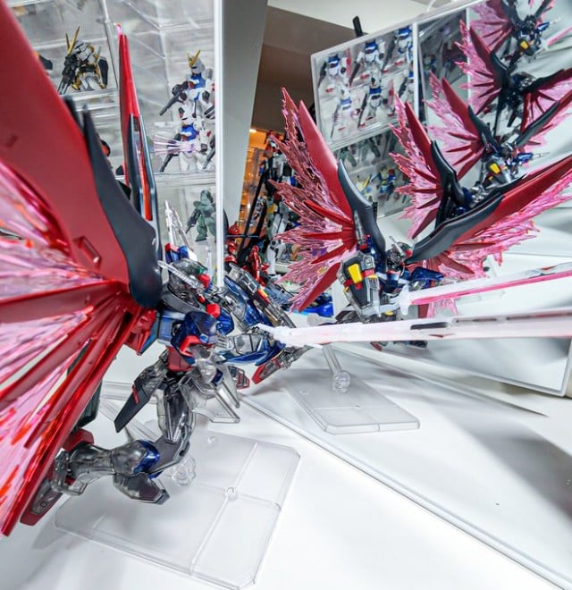 機動戦士ガンダムSEED FREEDOM』劇中シーンをガンプラで完全再現、SNS