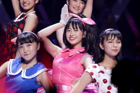 ももクロ・佐々木彩夏、ソロ公演に2日で1万3000人歓声【両日セット