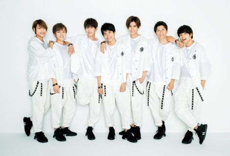 ジャニーズWEST、2018ツアーが10・24映像化 ツアー密着型バラエティー