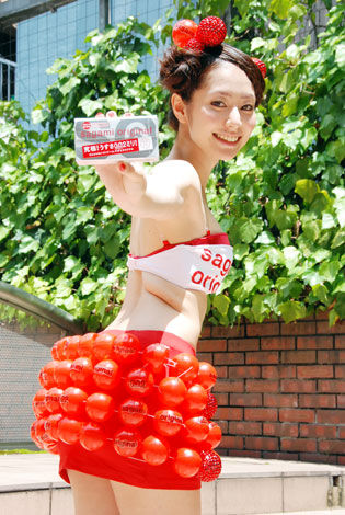 谷桃子の画像・写真 | 石田純一、恐妻家キャラの片鱗チラリ グラドル9