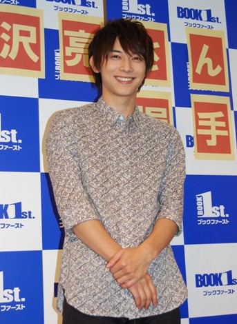 画像・写真 | ライダー俳優・吉沢 亮が初カレンダー「地元ロケで兄と