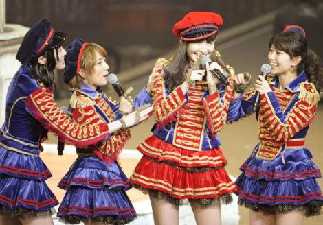 AKBこじはる、8年目で初センター！ 新曲「ハート・エレキ」初お披露目