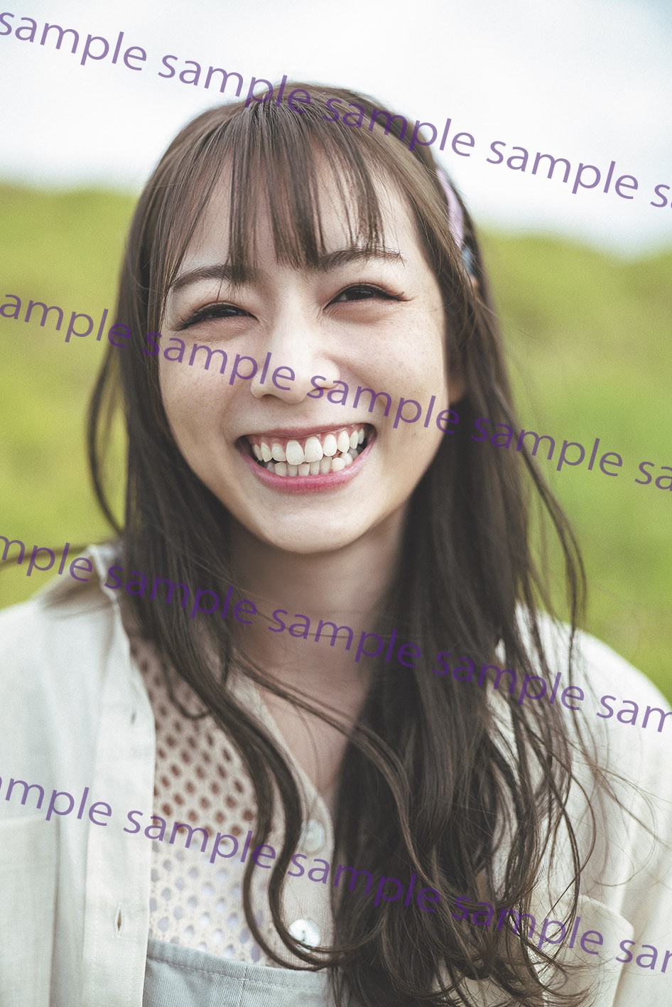 乃木坂46北野日奈子、写真集「特典画像」15枚一挙公開 天真爛漫な笑顔