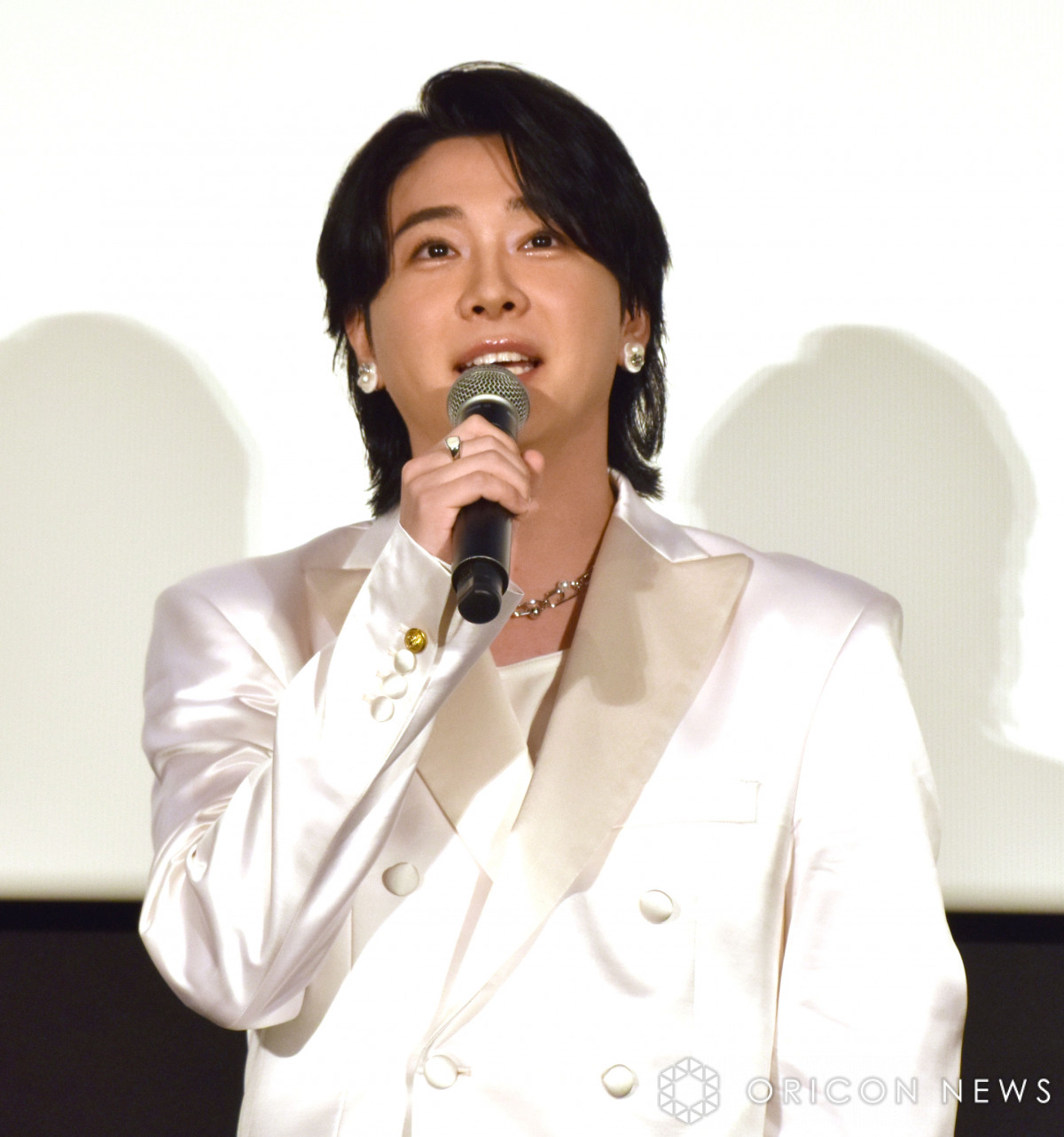 Mrs. GREEN APPLE・大森元貴、誕生日サプライズに照れ 28歳は「余裕の