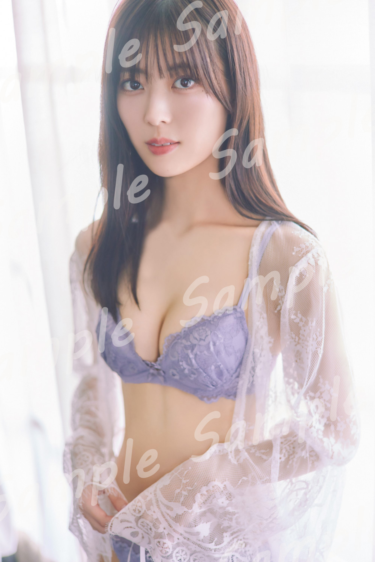 乃木坂46岩本蓮加、気品漂うランジェリー姿… 1st写真集封入特典公開