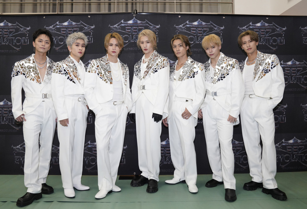 BALLISTIK BOYZ、念願の初武道館 “NEXTステージ”に向かうための一歩に