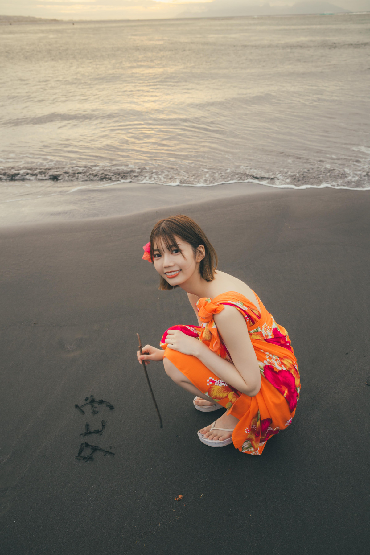 画像・写真 | 卒業発表の日向坂46高本彩花『1st写真集』発売決定 抜群