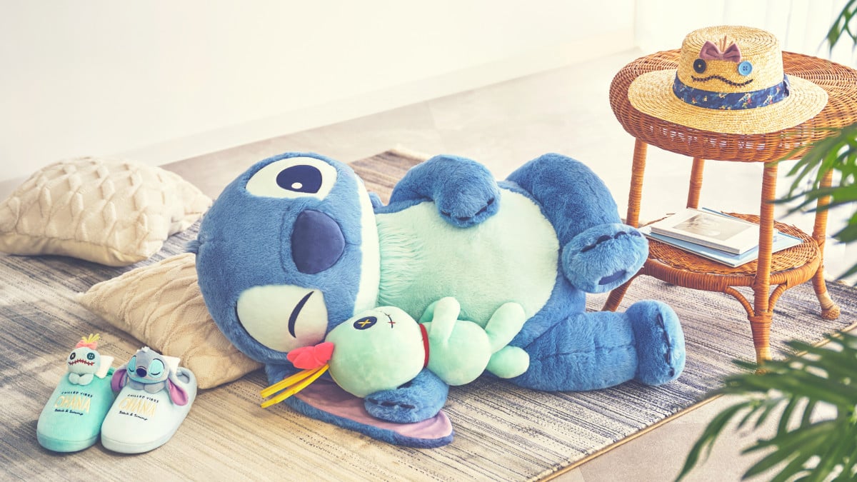 スティッチ＆スクランプに癒される ディズニーストアで「スティッチの