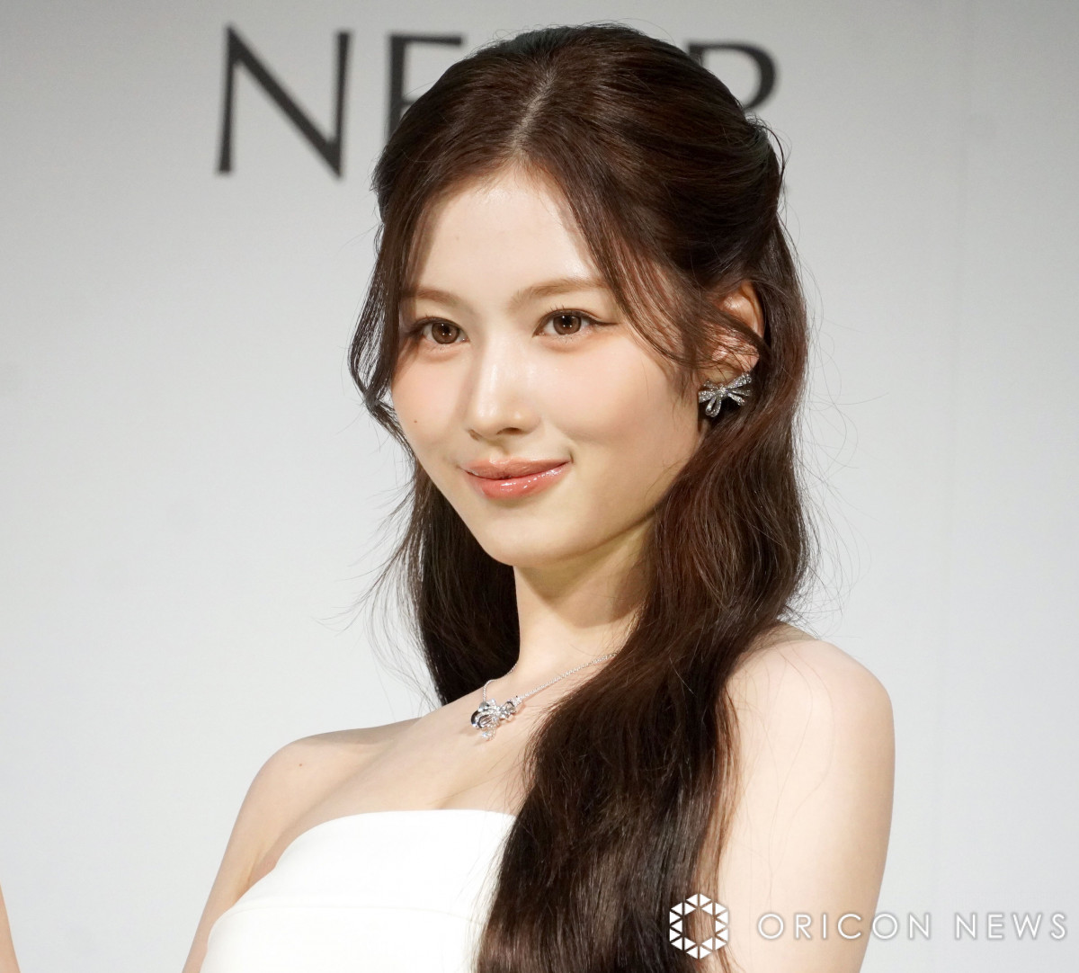 TWICE・SANA、“サナボディ”の秘けつ紹介「一緒に頑張りましょう