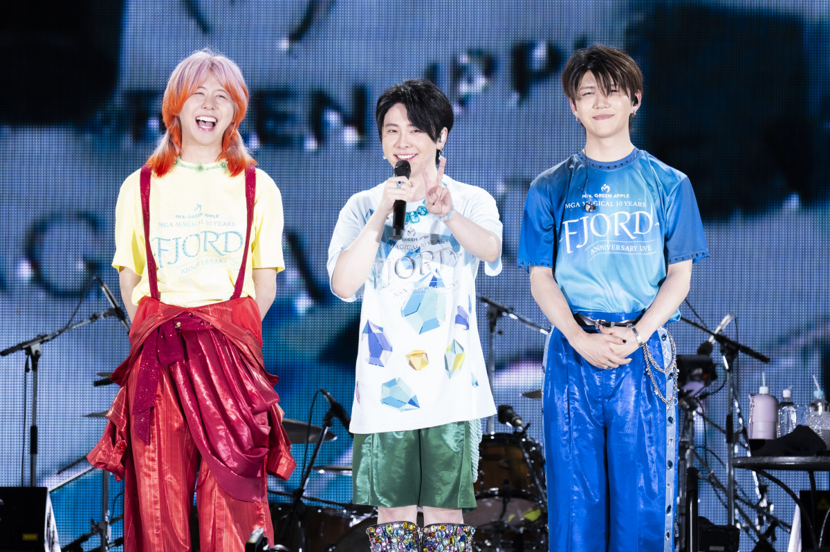 Mrs. GREEN APPLE、10周年ライブで“新曲”「Variety」初披露 大森元貴