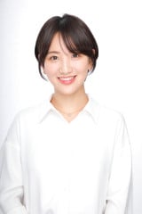 日向坂46写真集『日向撮』山口陽世“推しカバー”解禁 もぐもぐ