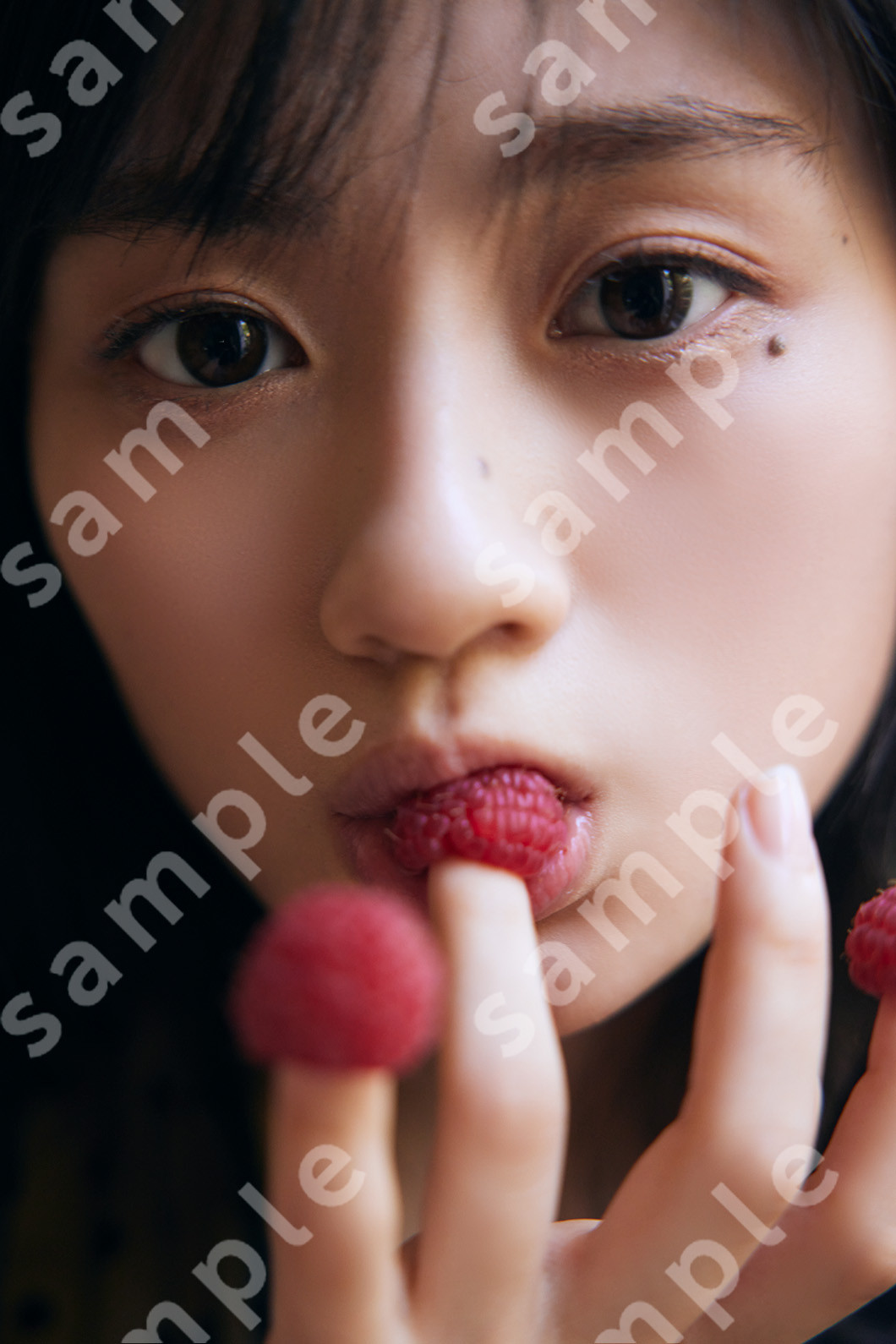 乃木坂46川崎桜1st写真集、書店別特典を一挙解禁 全18種ポストカード