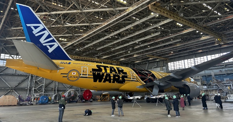 ANA×「スター・ウォーズ」特別塗装機「C-3PO ANA JET」運航終了、最後