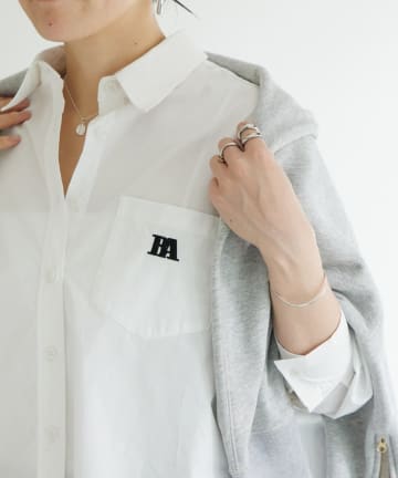 BEARDSLEY(ビアズリー) レディースのシャツ/ブラウス（ボタン）の商品