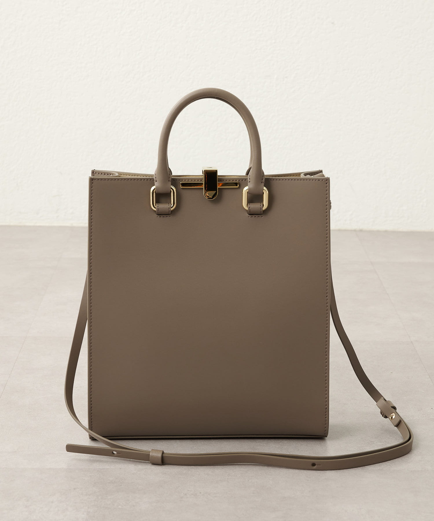 ZANCHETTI】ZETA CROSS HANDLE | Whim Gazette(ウィム ガゼット