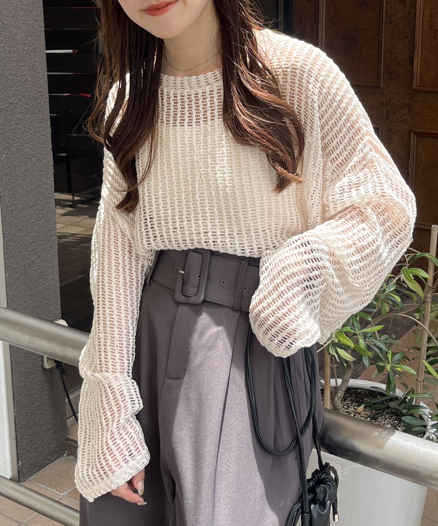 新色追加で再登場！】ショート丈メッシュニット | Thevon.(ゼヴォン