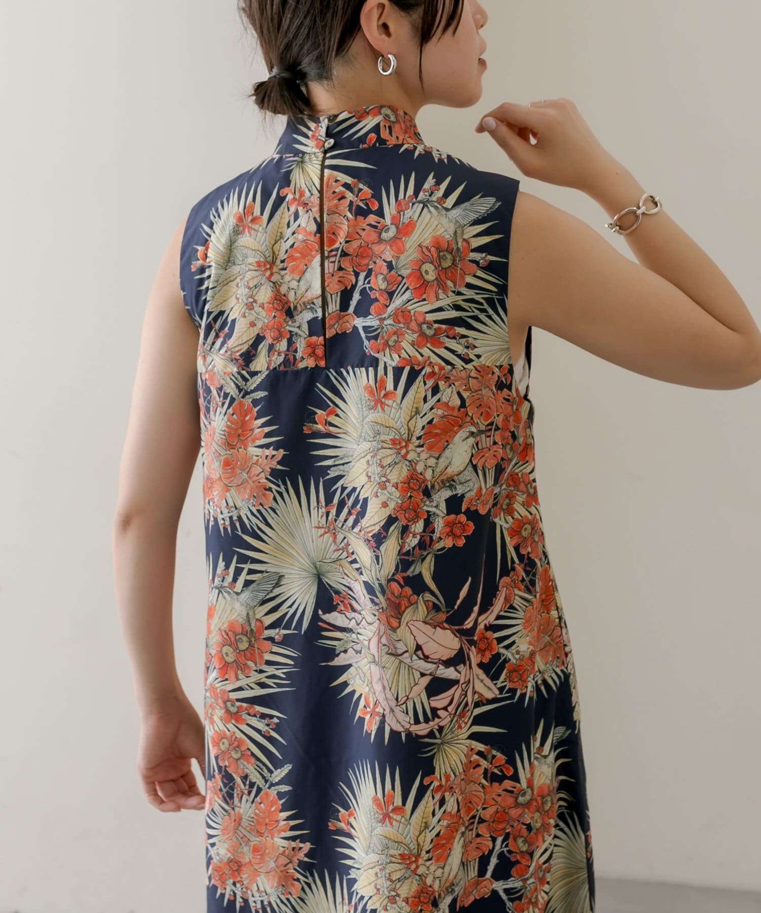 SWASH LONDON（スウォッシュロンドン）】《日本製/手洗い可》ノースリ