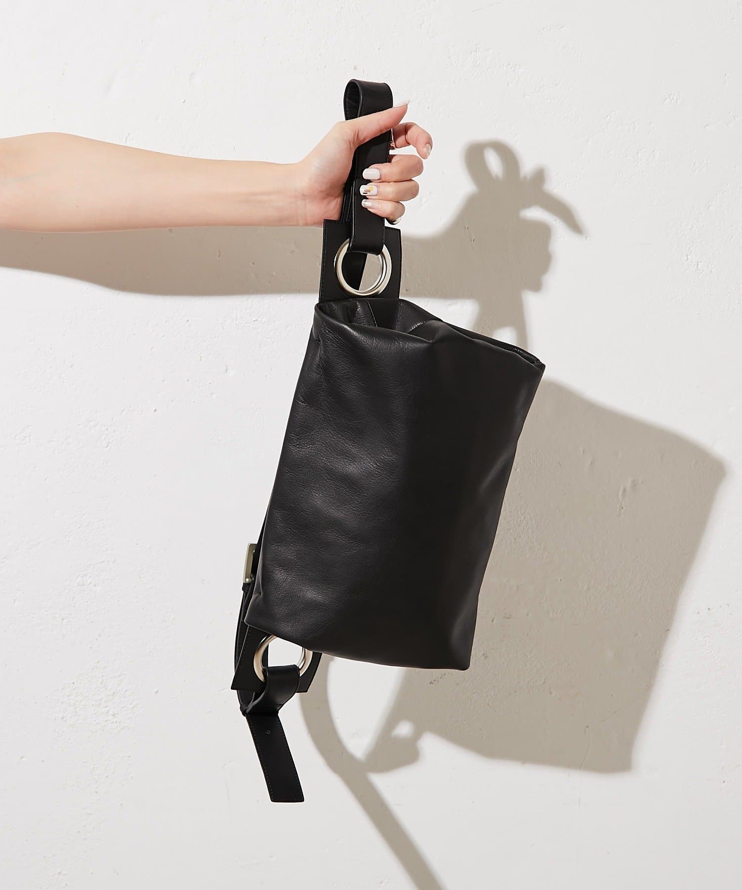 kawa-kawa（カワカワ）】NO1234 hatomeレザーボディバッグMサイズ