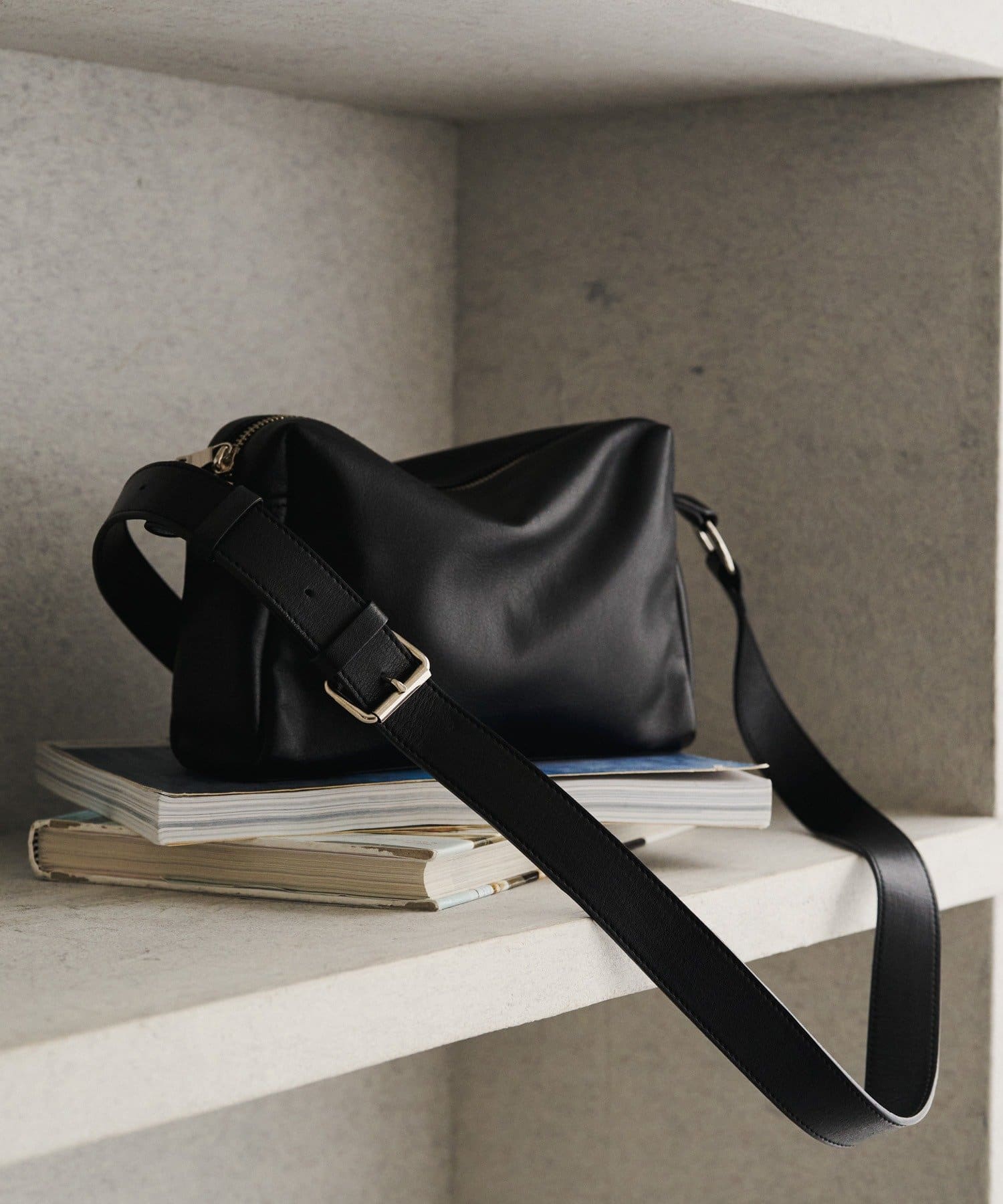 レザースクエアショルダーバッグ | russet(ラシット)レディース | PAL