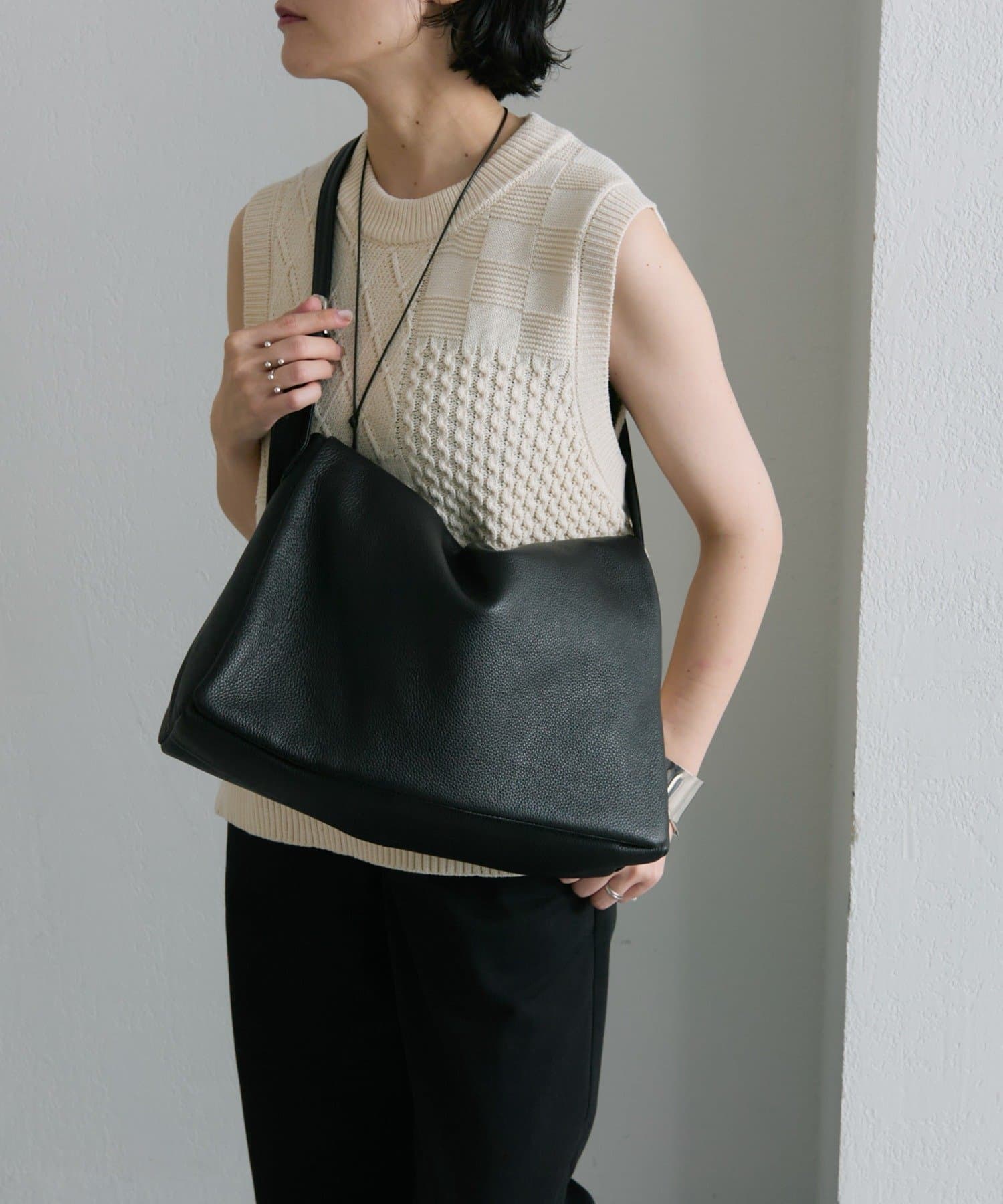 レザーフラップワンハンドルバッグ | ear PAPILLONNER(イア パピヨネ