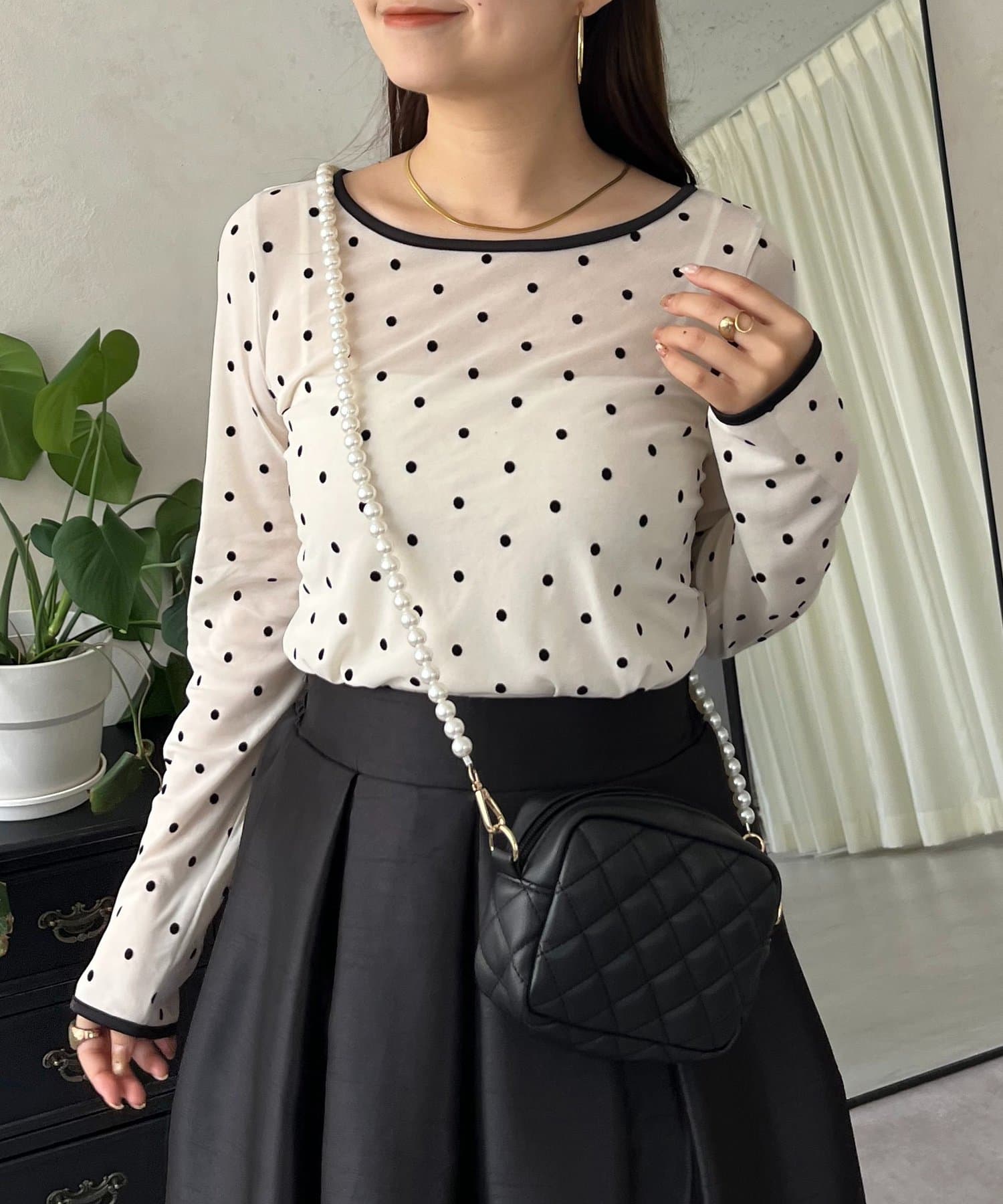 フロッキードットボートネックシアートップス | prose verse(プロズ