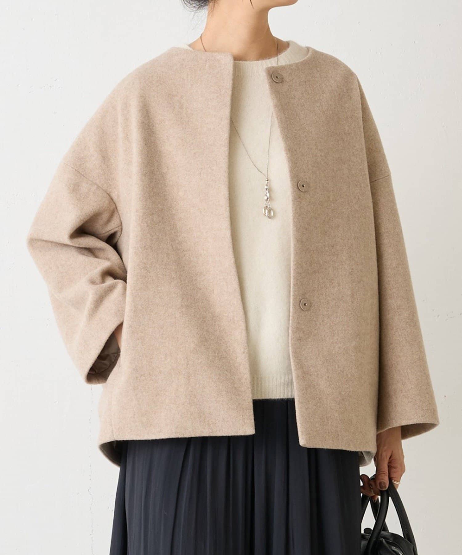 後ろぷっくりウールショートコート | BEARDSLEY(ビアズリー)レディース