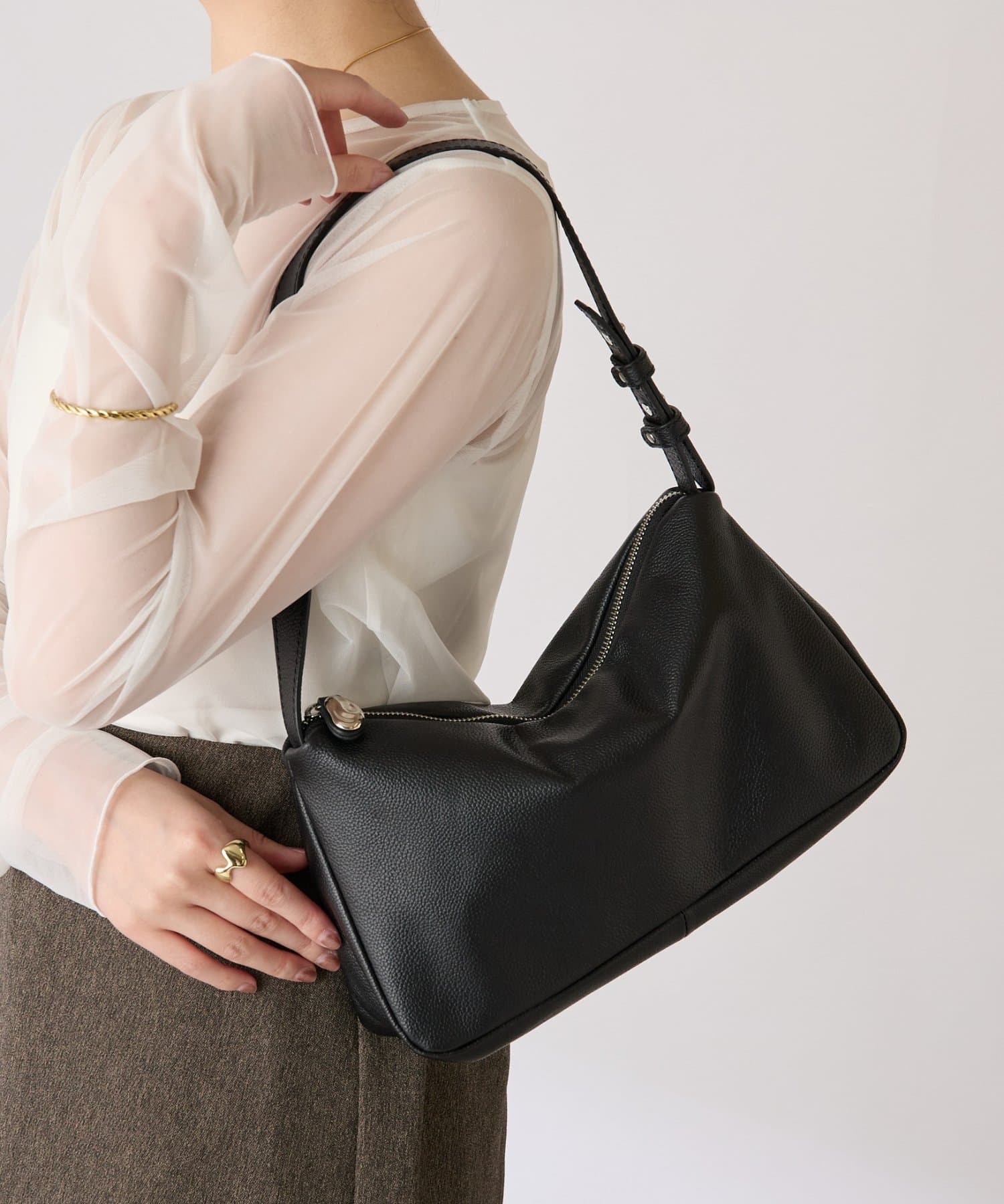 COLLAGE×gemeil コラボアイテム】スクエアワンショルダーバッグ